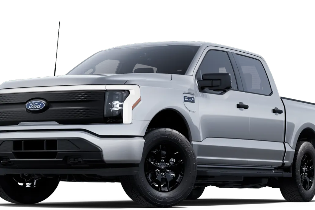 2025 Ford F-150 Lightning XLT photo 18