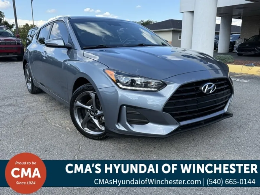 2020 Hyundai Veloster 2.0L Premium photo 1