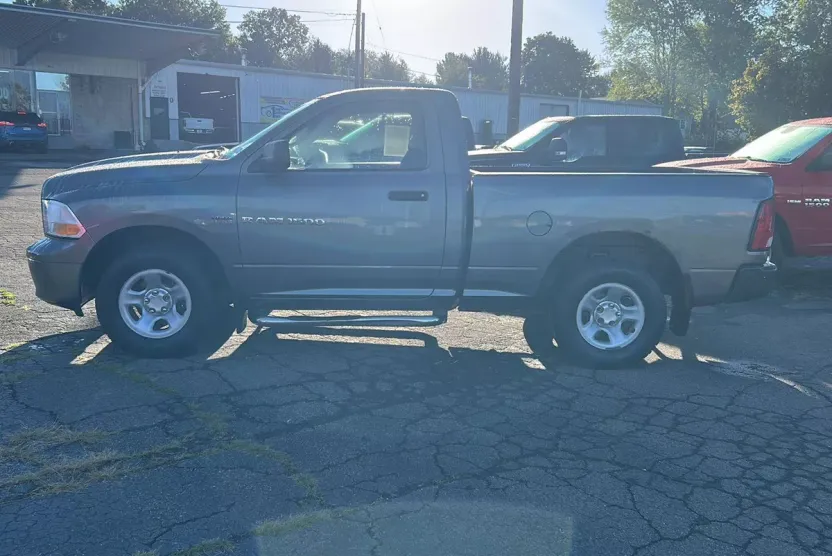 2012 Ram 1500 ST photo 1