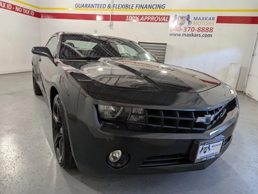 2013 Chevrolet Camaro 1LS photo 1