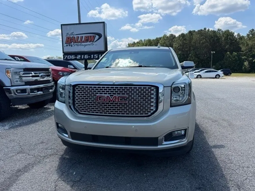 2016 Gmc Yukon XL Denali photo 1