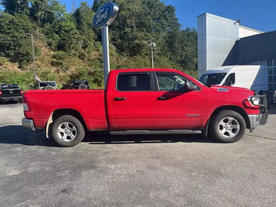 2019 Ram 1500 Tradesman photo 1