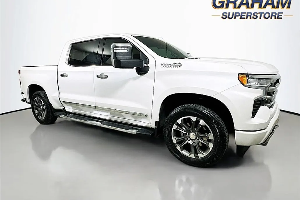 2024 Chevrolet Silverado 1500 High Country photo 1