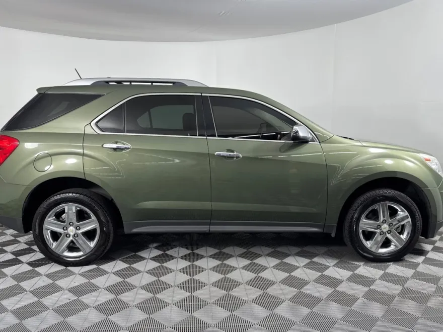 2015 Chevrolet Equinox LTZ photo 1