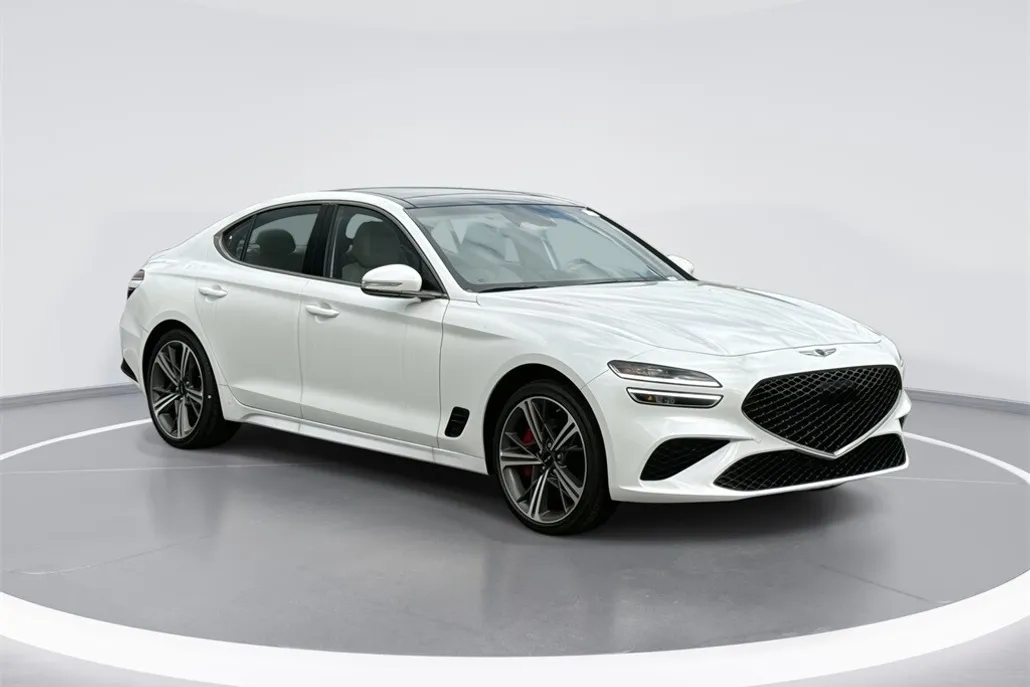2025 Genesis G70 2.5T Sport Prestige photo 1