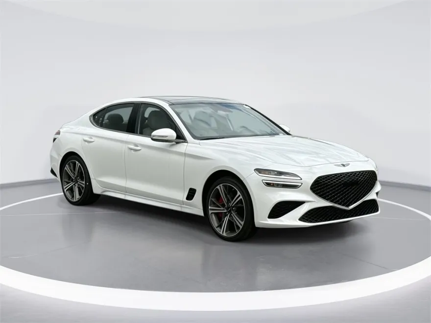 2025 Genesis G70 2.5T Sport Prestige photo 1