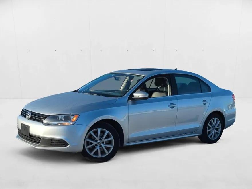 2014 Volkswagen Jetta 1.8T SE photo 1