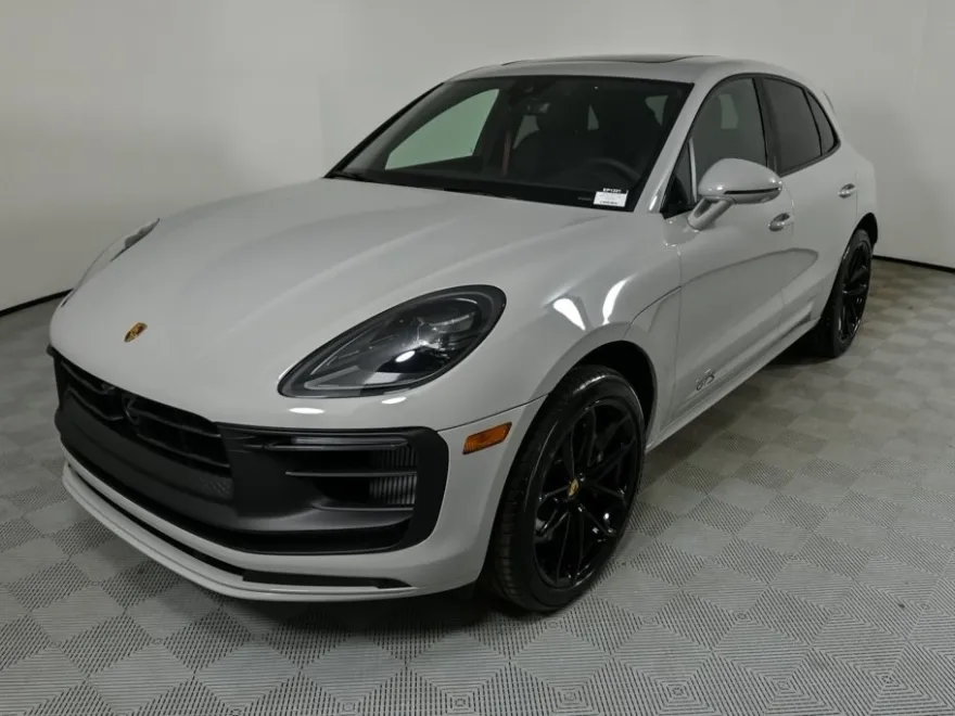 2026 Porsche Macan GTS photo 1