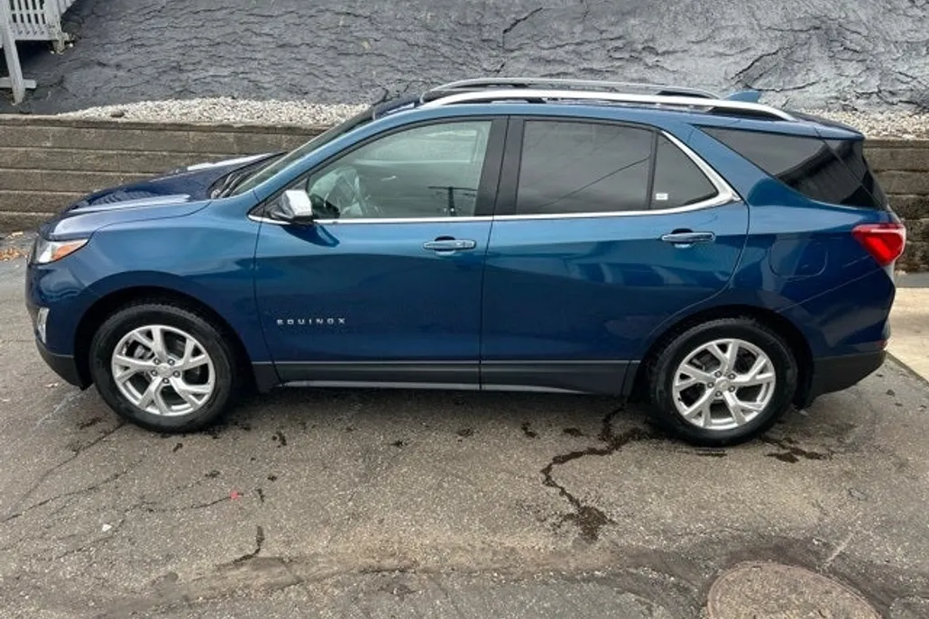 2020 Chevrolet Equinox Premier photo 1