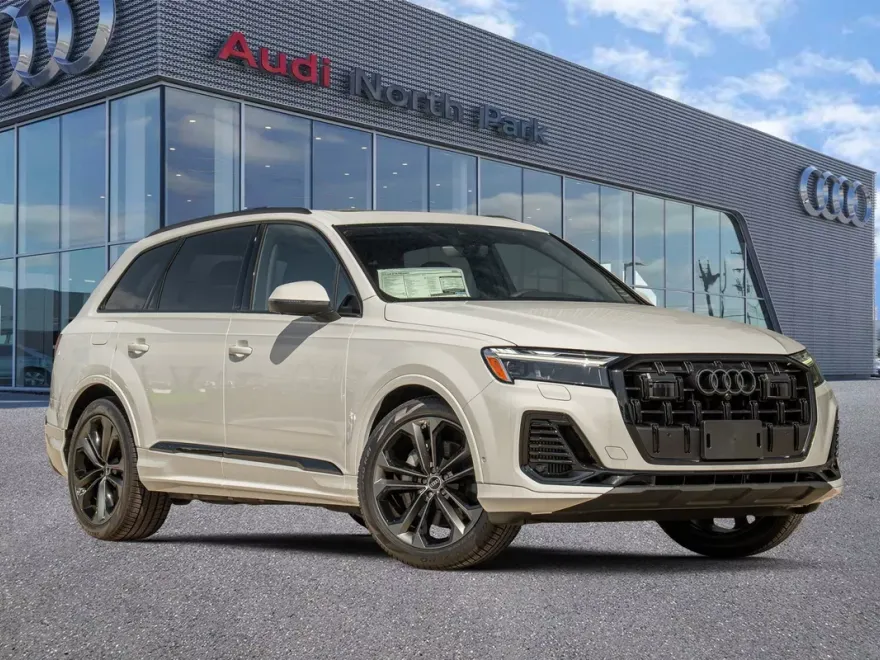 2025 Audi Q7 55 Premium Plus photo 1