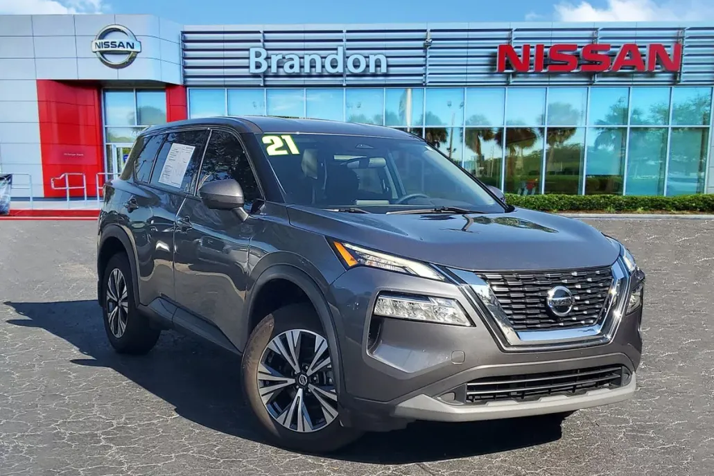2021 Nissan Rogue SV photo 1