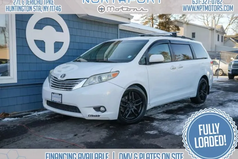 2011 Toyota Sienna Limited photo 1