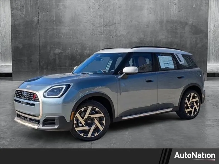 2025 Mini Countryman ALL4 Signature photo 1