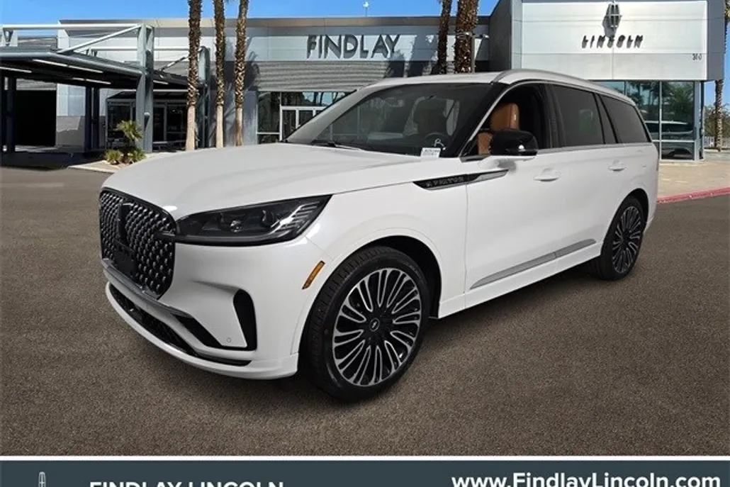 2025 Lincoln Aviator Black Label photo 1