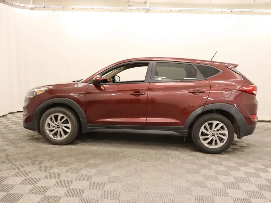 2016 Hyundai Tucson SE photo 1
