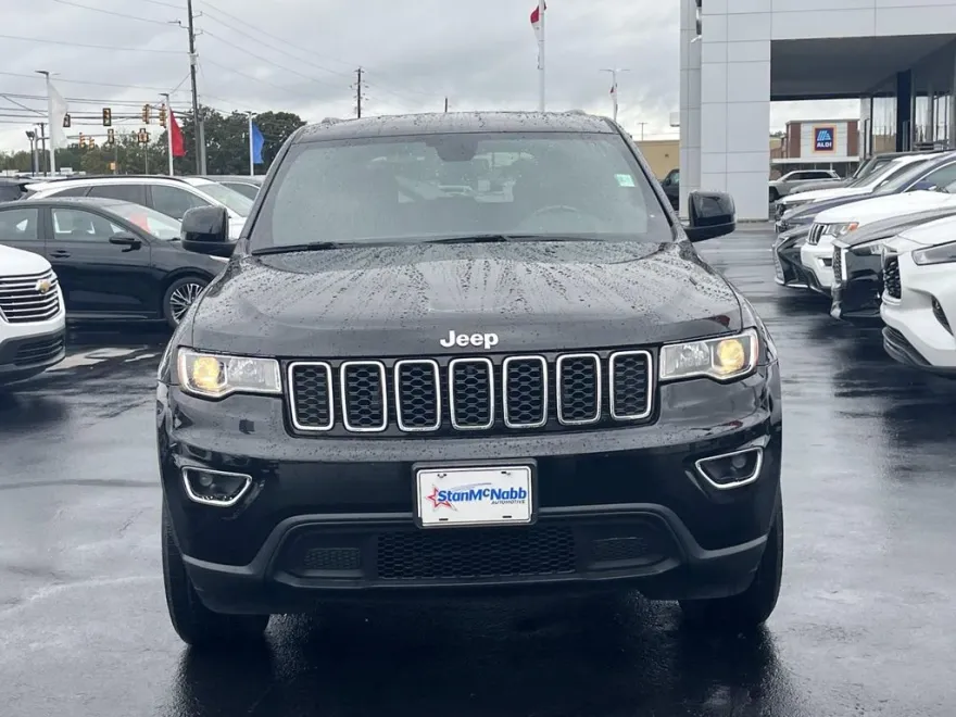 2022 Jeep Cherokee Laredo photo 1