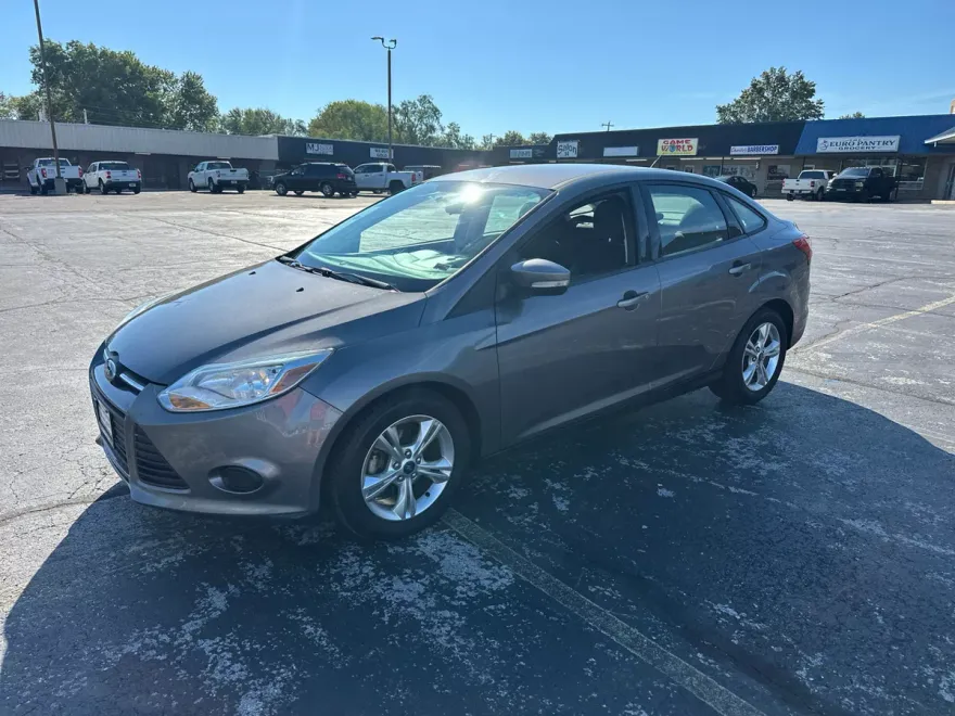 2013 Ford Focus SE photo 1