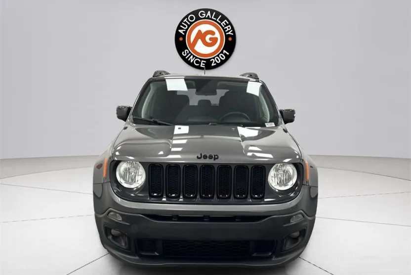 2018 Jeep Renegade Latitude North Edition photo 1