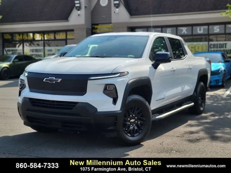 2024 Chevrolet Silverado EV Work Truck photo 1