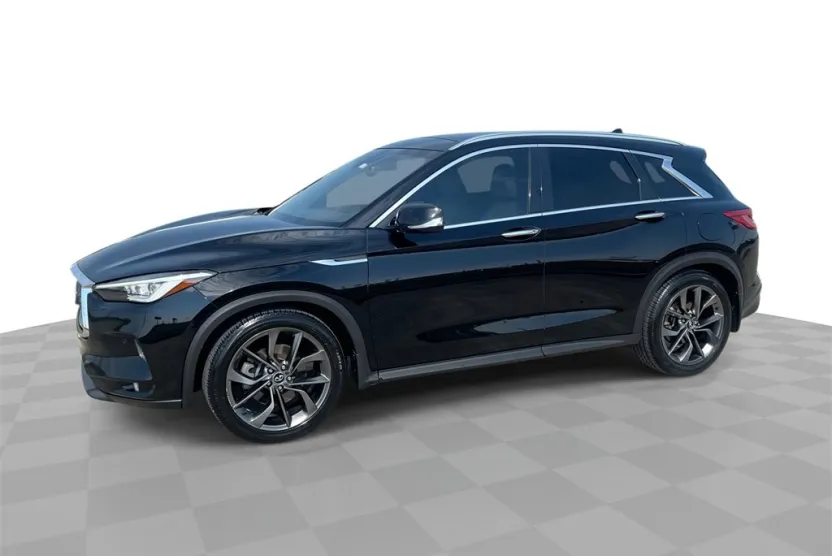2019 Infiniti QX50 Essential photo 1