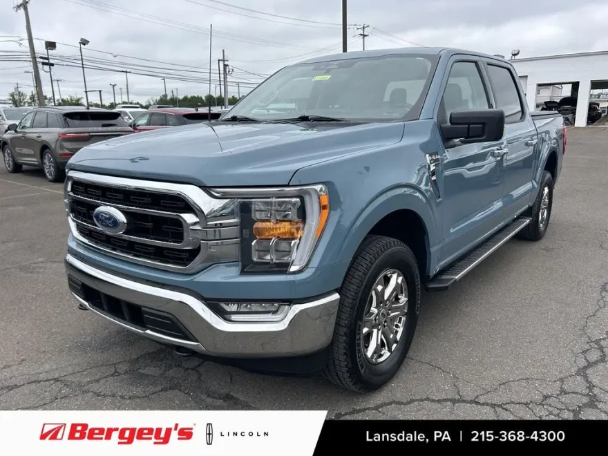 2023 Ford F-150 XLT photo 1