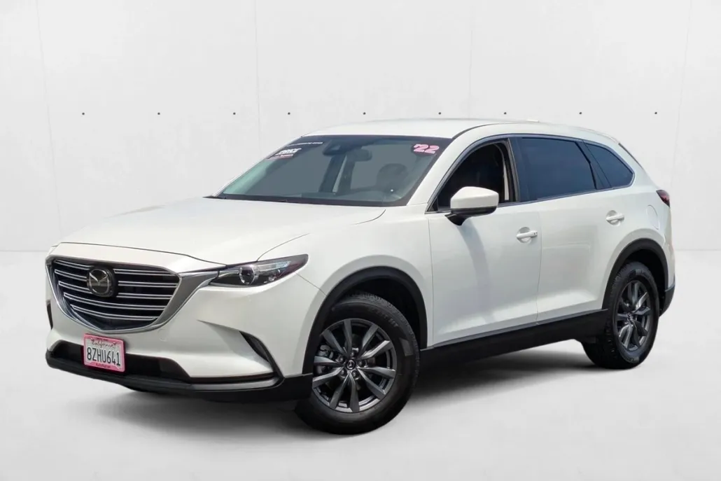 2022 Mazda CX-9 Touring photo 1