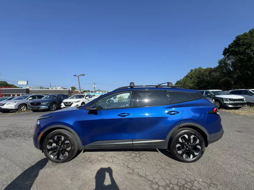 2023 Kia Sportage X-Line photo 1