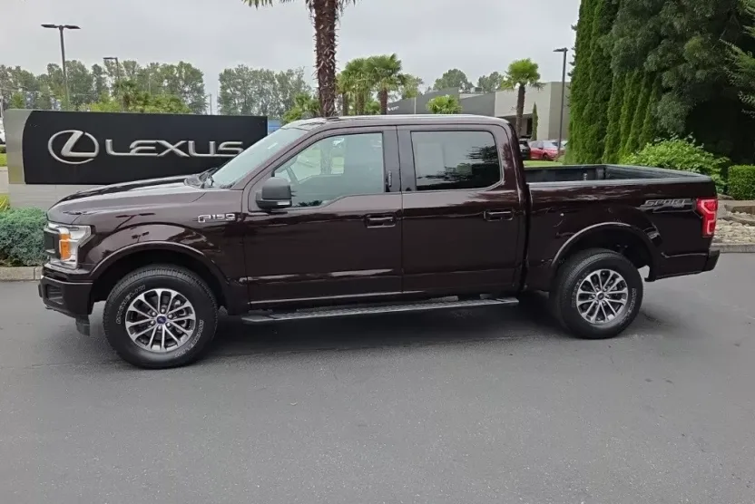 2019 Ford F-150 XLT photo 1