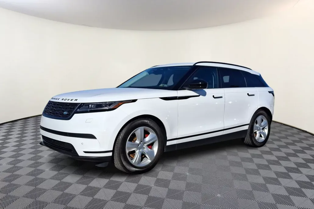 2025 Land Rover Range Rover Velar P250 S photo 1