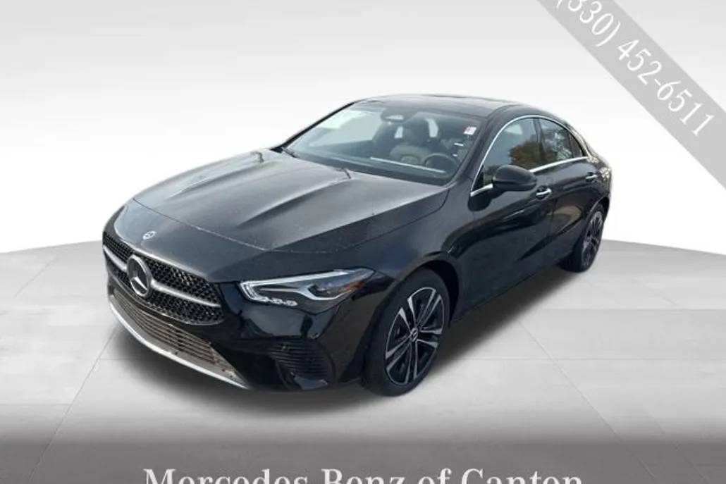 2025 Mercedes Benz CLA 250 4MATIC photo 1