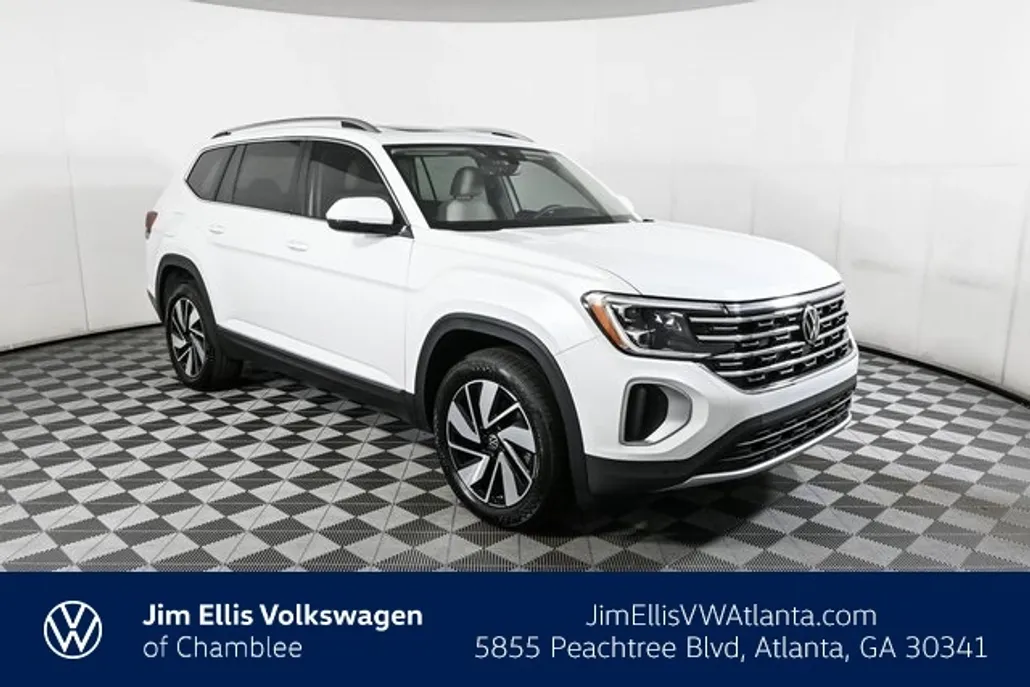 2025 Volkswagen Atlas SEL photo 1