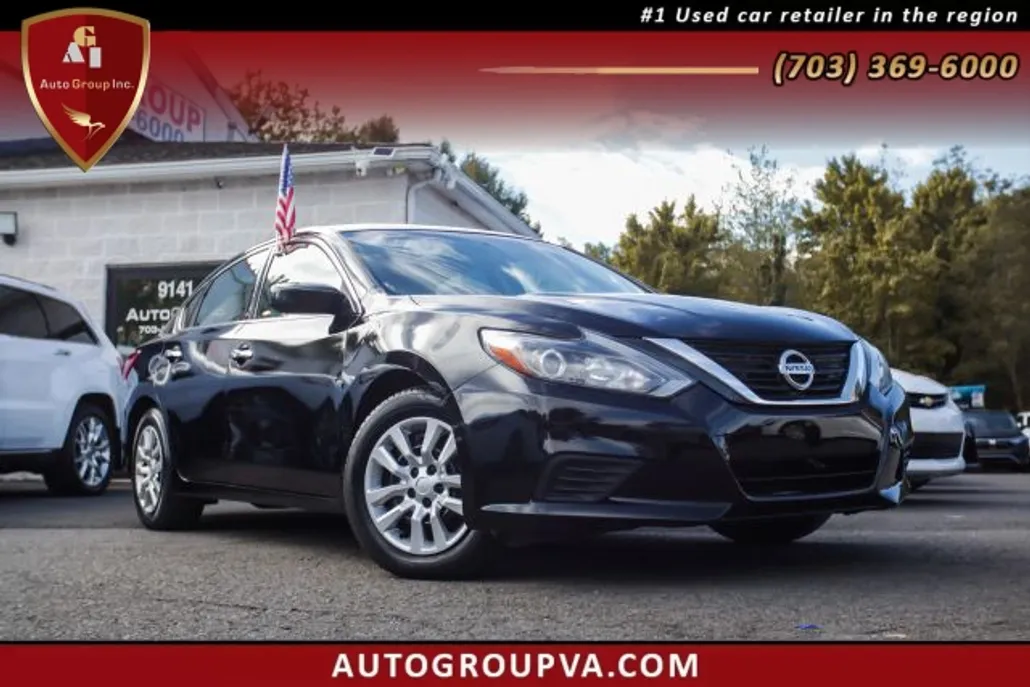 2017 Nissan Altima 2.5 photo 1