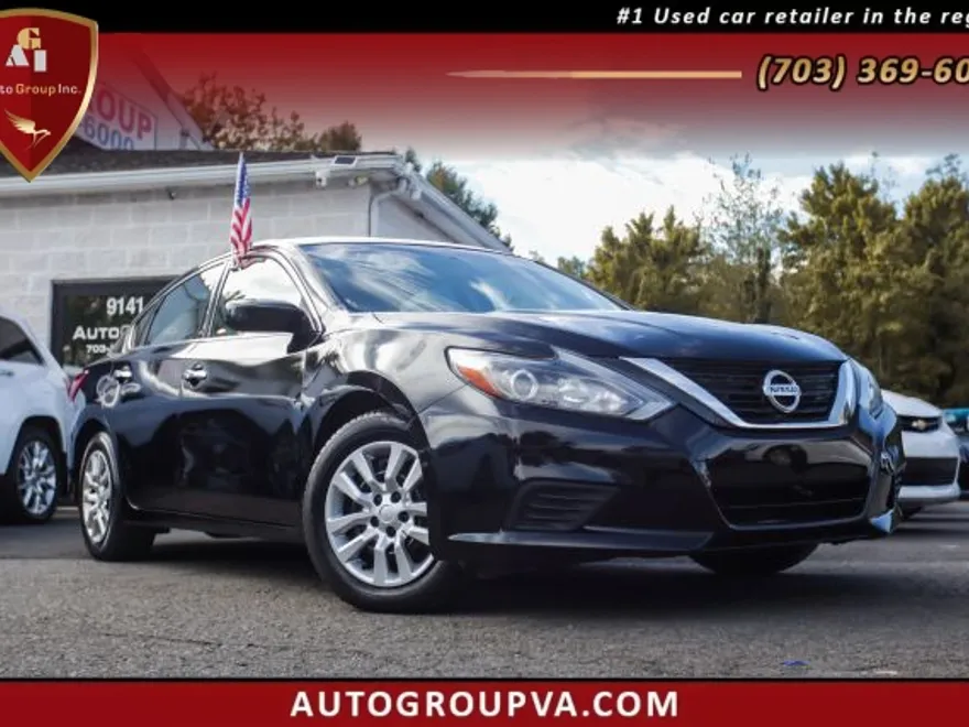 2017 Nissan Altima 2.5 photo 1