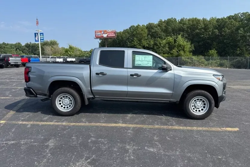 2026 Chevrolet Colorado Work Truck photo 1