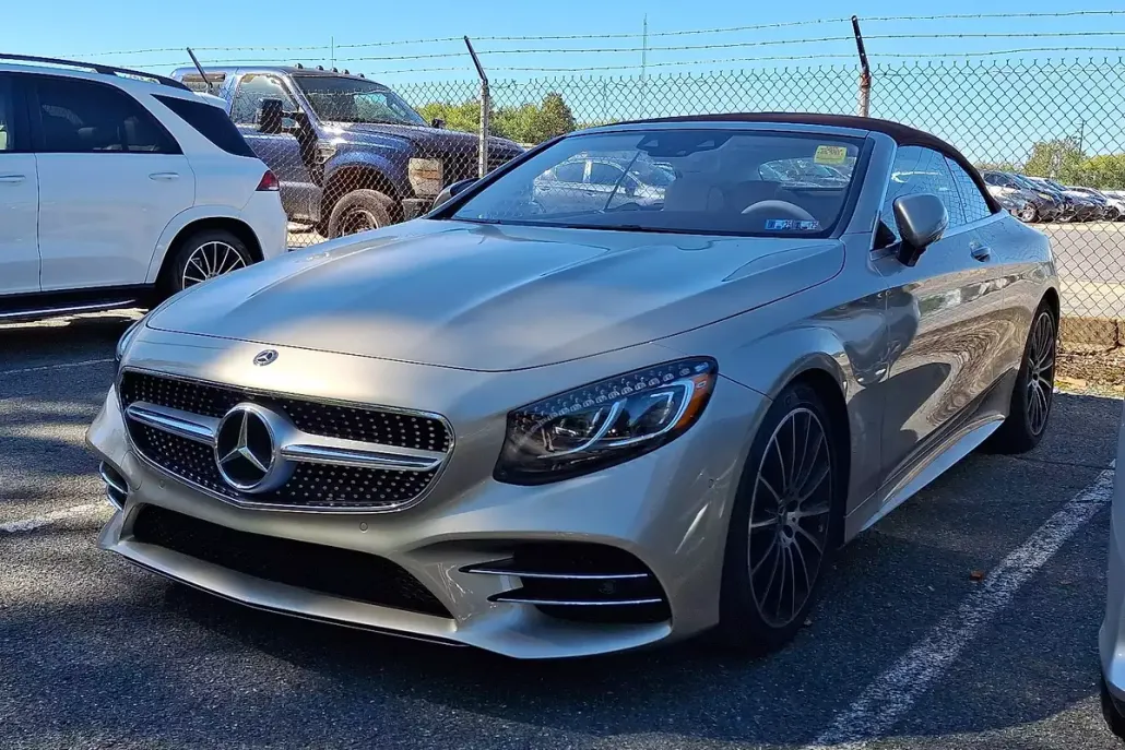 2019 Mercedes Benz S 560 photo 1