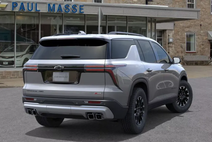 2026 Chevrolet Traverse Z71 photo 1
