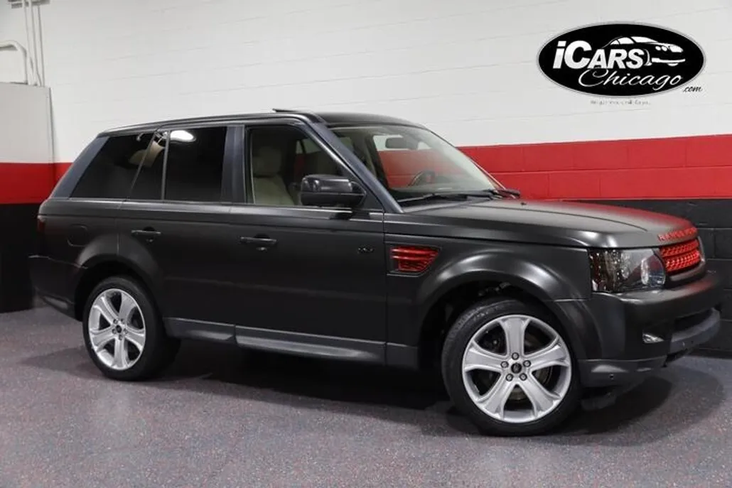2013 Land Rover Range Rover Sport HSE LUX photo 1