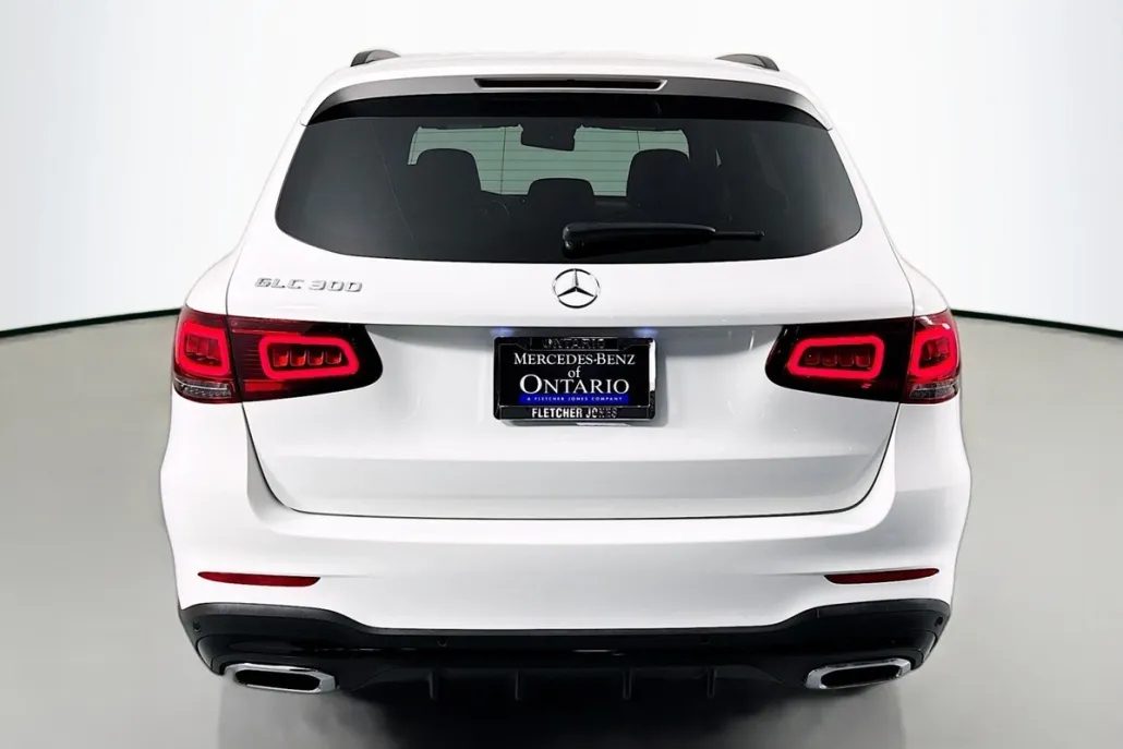 2022 Mercedes Benz GLC 300 photo 1