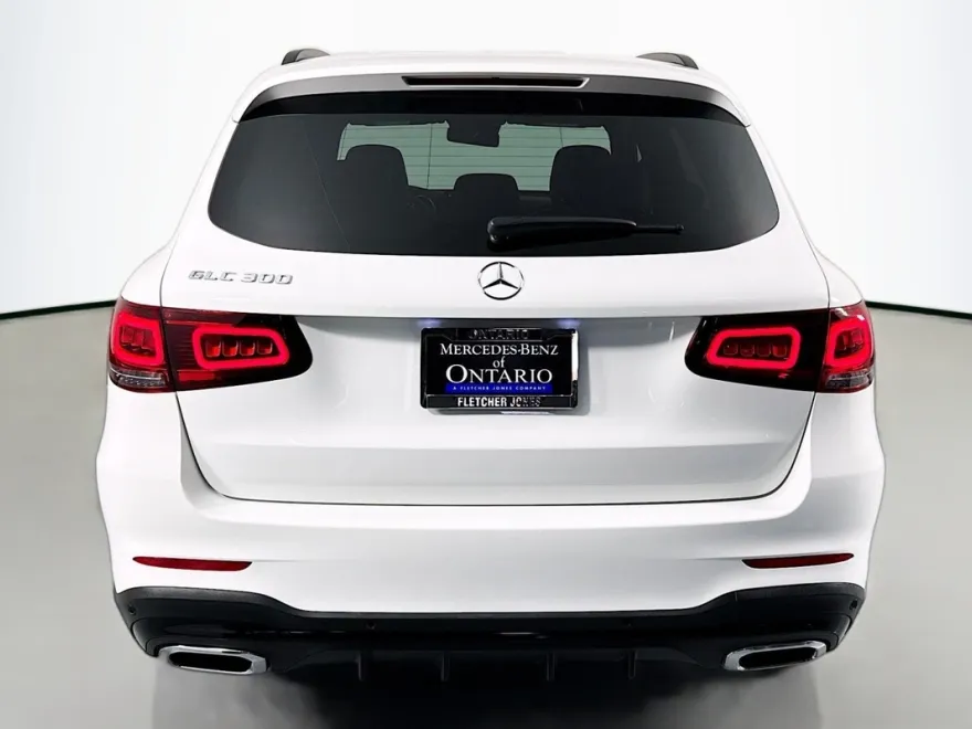 2022 Mercedes Benz GLC 300 photo 1