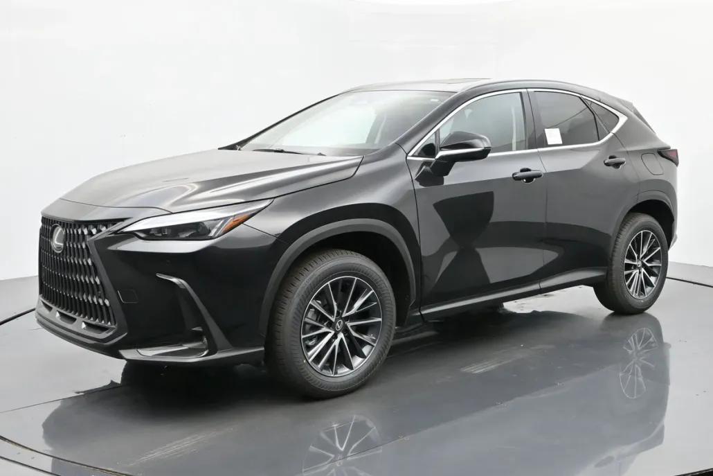 2026 Lexus NX 350 Premium photo 1