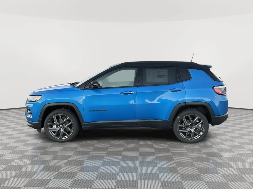 2026 Jeep Compass Limited photo 1