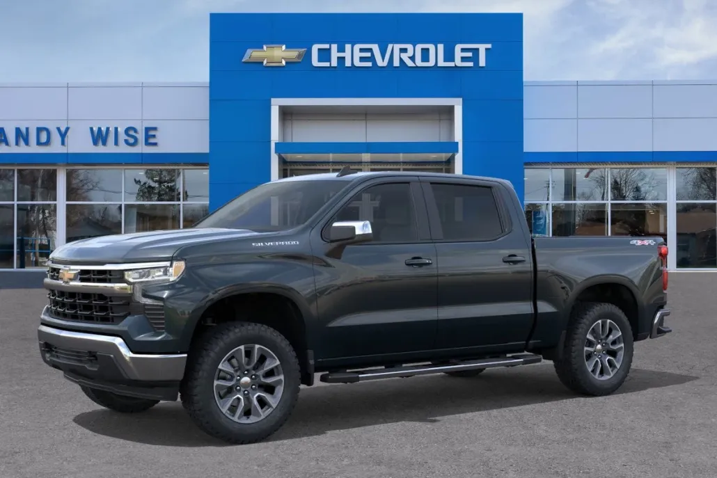 2025 Chevrolet Silverado 1500 LT photo 1