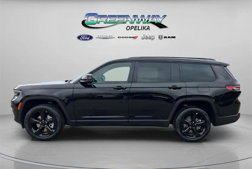2025 Jeep Grand Cherokee Limited photo 1