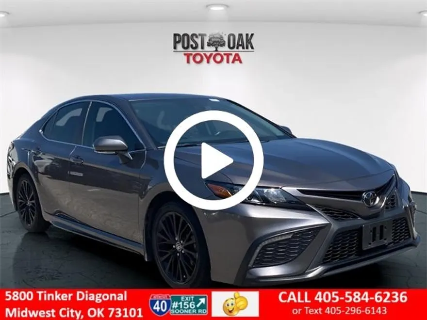 2024 Toyota Camry SE photo 1