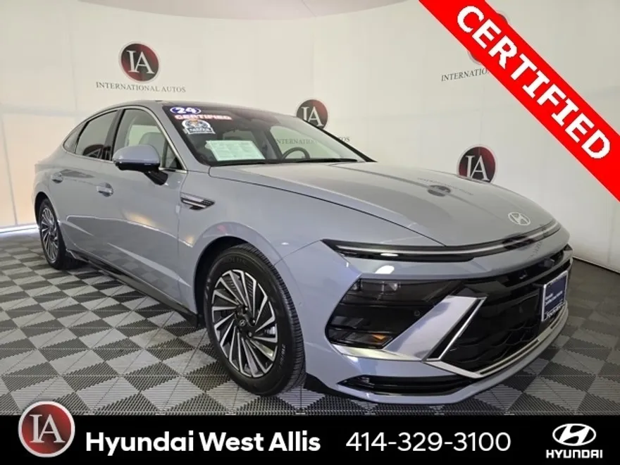 2024 Hyundai Sonata Hybrid Limited photo 1