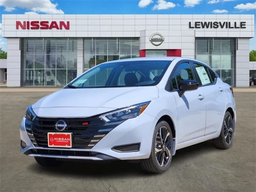 2025 Nissan Versa 1.6 SR photo 1