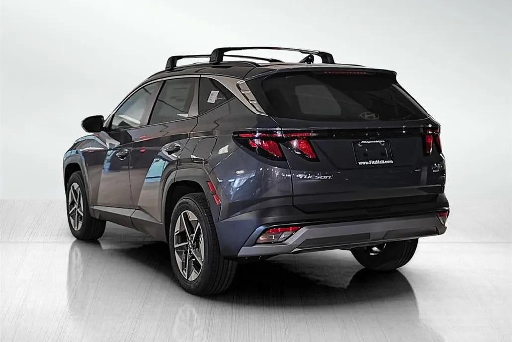 2025 Hyundai Tucson SEL photo 1