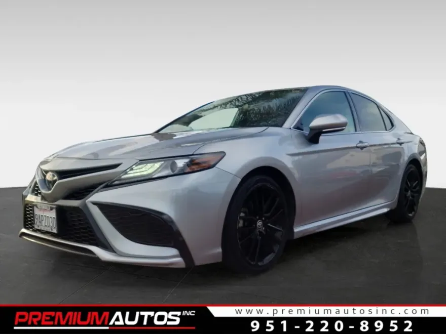 2021 Toyota Camry XSE photo 1