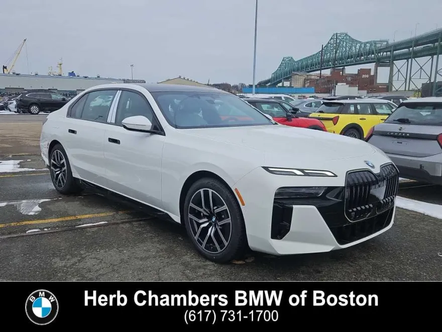 2025 Bmw 750e photo 1