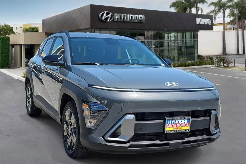 2026 Hyundai Kona SEL photo 1